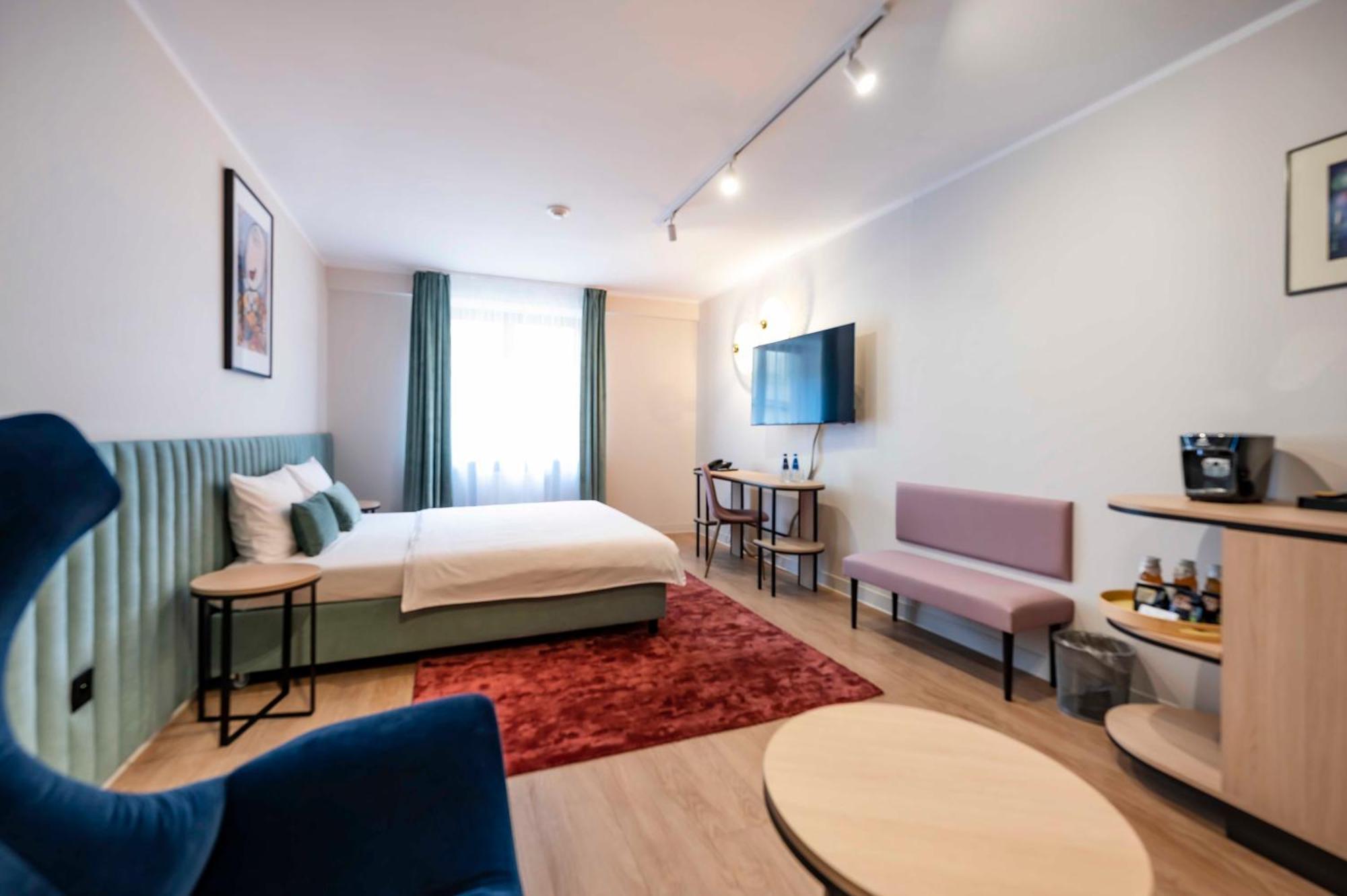 Hotel H12**** Cracovie Extérieur photo